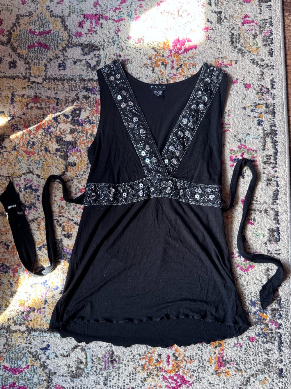 Fang Vintage 90’s Beaded Tank Top M